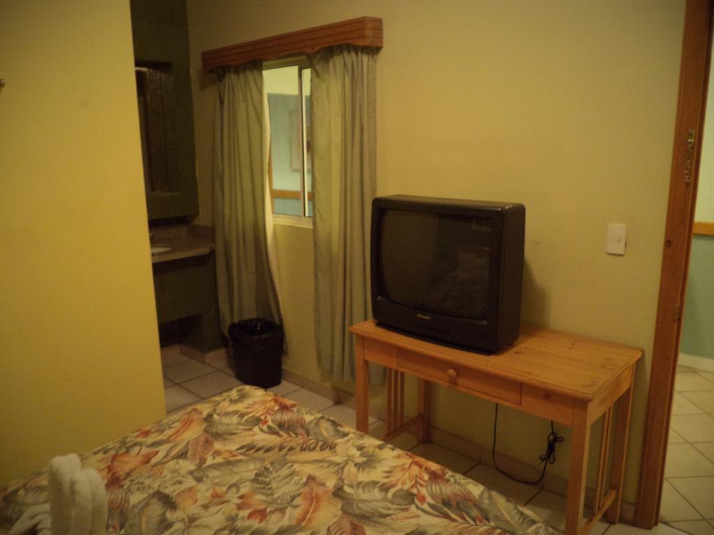 Hotel Diaz Tijuana Zimmer foto
