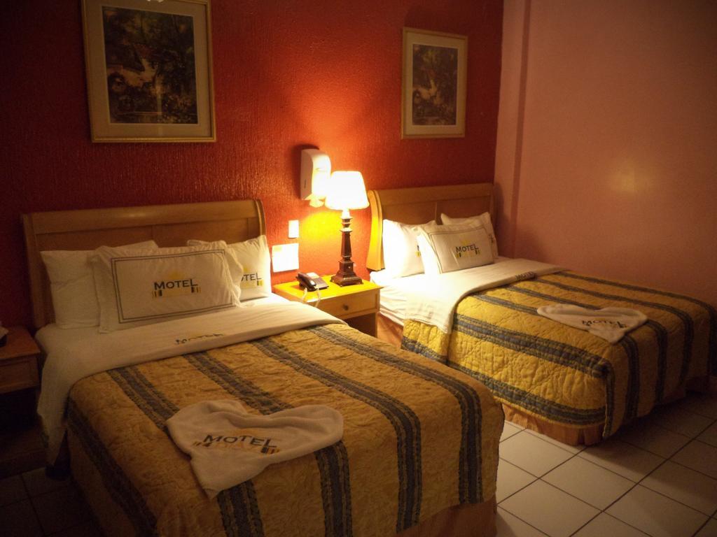 Hotel Diaz Tijuana Zimmer foto