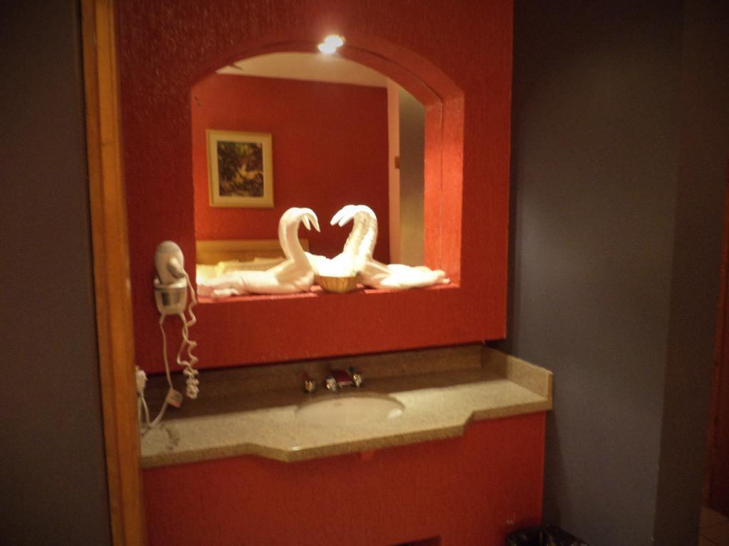Hotel Diaz Tijuana Zimmer foto